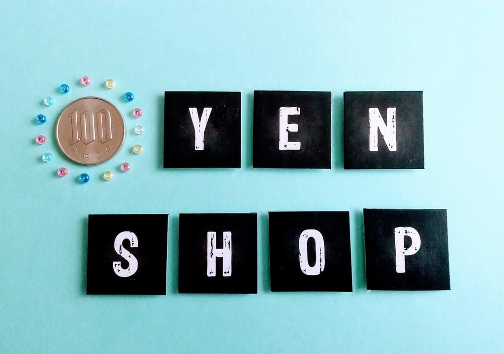 100円ショップ
