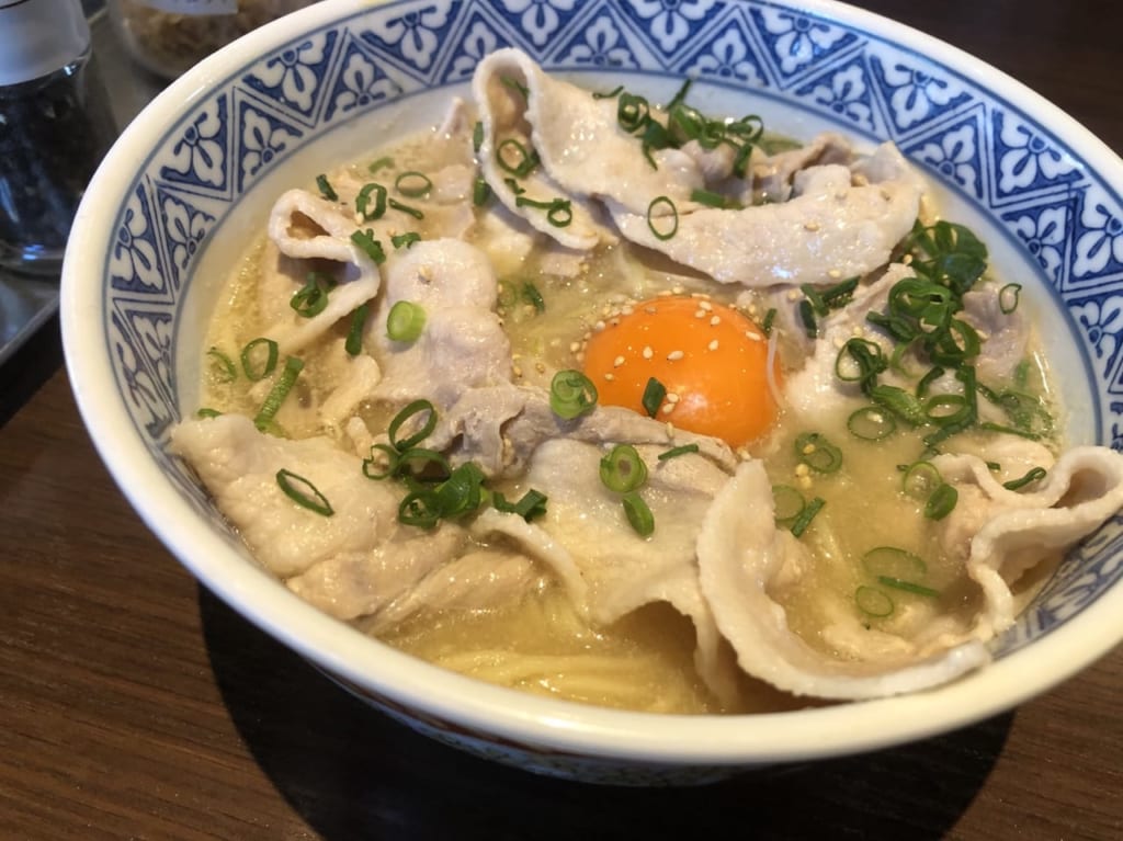 期間限定、肉そば塩