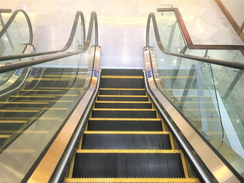 エスカレーター